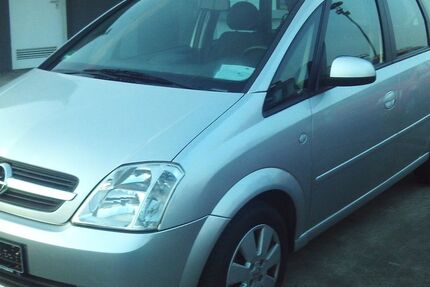 Opel Meriva 132.200 km 2.290 &euro; Lippstadt-Lipperbruch 59558