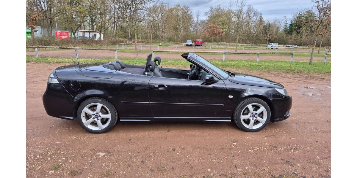 Saab 9-3 215.000 km 7.900 &euro; Leverkusen 51371