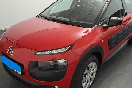 Citroen C4 Cactus 102.000 km 6.100 &euro; Hof 95030