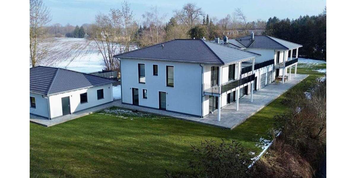 Doppelhaushälfte Moosinning Eichenried - 8 Zimmer, 315 m&sup2;, 4.200&euro; | Angebot:24975065