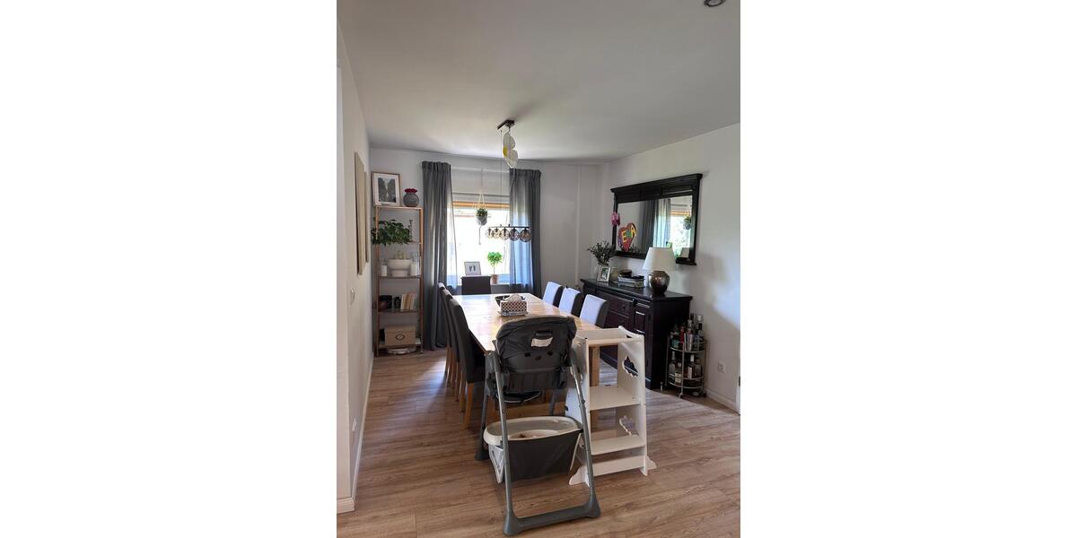 Einfamilienhaus Altenstadt - 10 Zimmer, 215 m&sup2;, 585.000&euro; | Angebot:27021928
