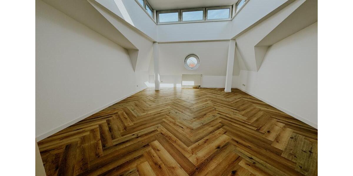 Etagenwohnung Potsdam Südliche Innenstadt - 4 Zimmer, 165 m&sup2;, 2.050&euro; | Angebot:25612209