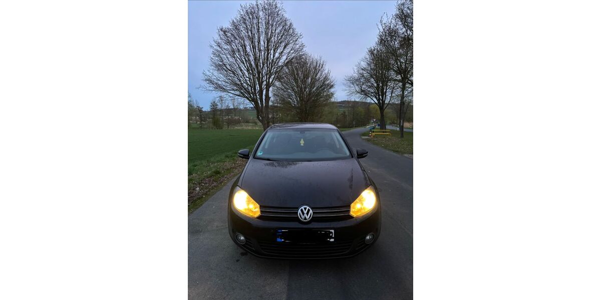 VW Golf 263.000 km 3.699 &euro; Einbeck 37574