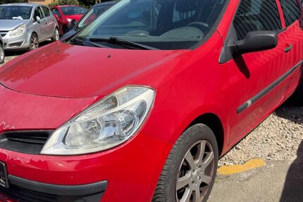 Renault Clio 119.000 km 999 &euro; Göttingen 37079