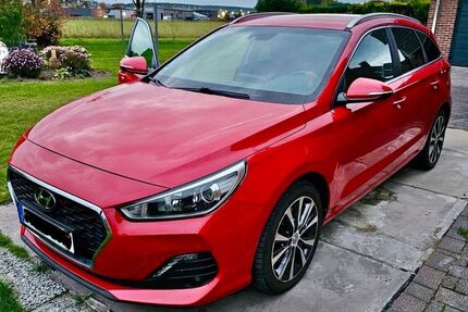 Hyundai i30 82.000 km 13.500 &euro; Stadtlohn 48703