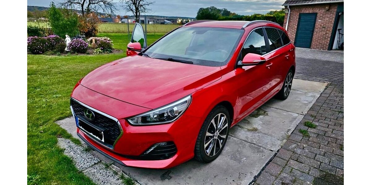 Hyundai i30 82.000 km 13.500 &euro; Stadtlohn 48703