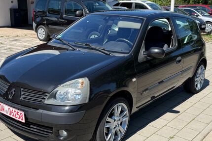 Renault Clio 171.000 km 2.850 &euro; Bremervörde 27432