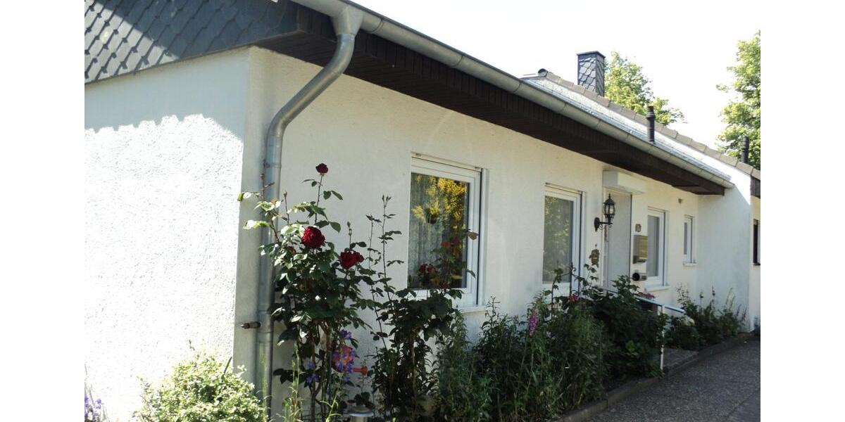 Doppelhaushälfte Neumünster Böcklersiedlung - 3 Zimmer, 84 m&sup2;, 225.000&euro; | Angebot:27117613