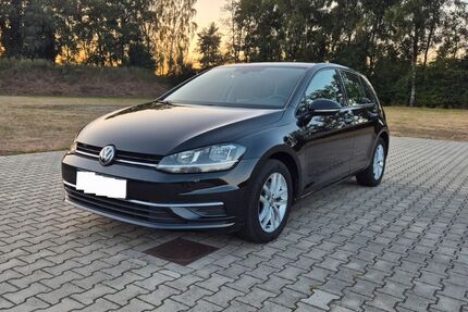VW Golf 141.000 km 13.600 &euro; Dörpen 26892