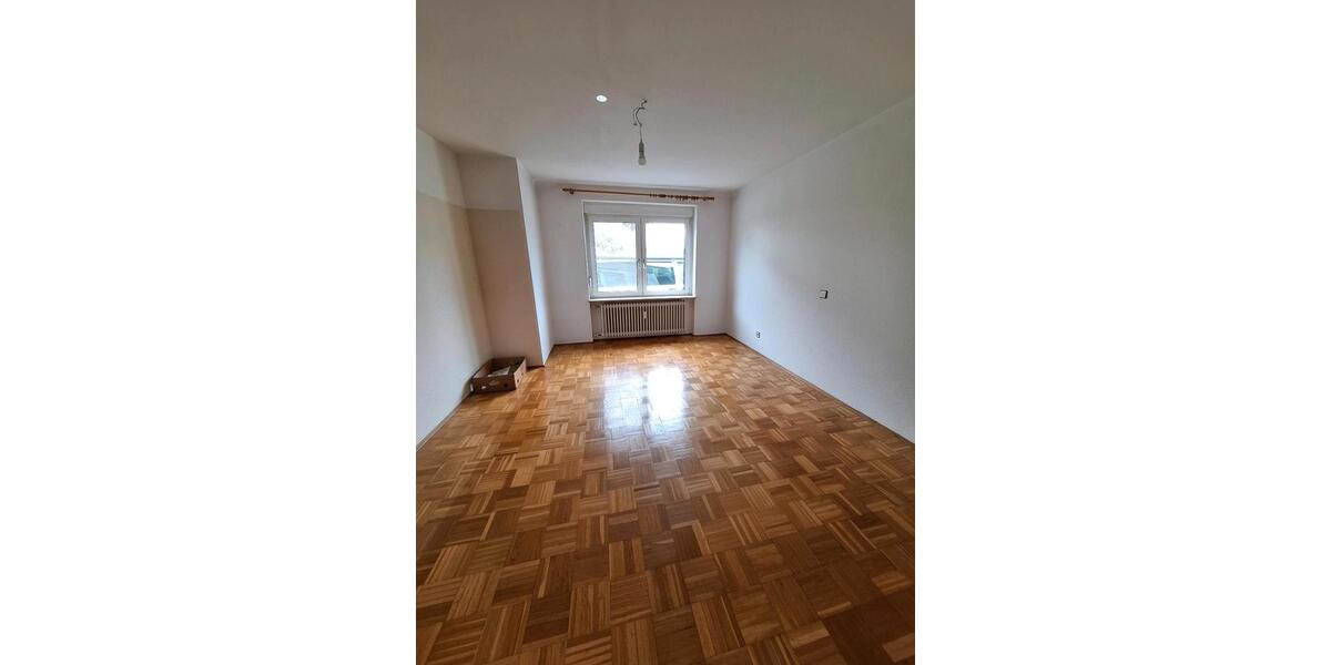 Reihenhaus Konstanz Dettingen-Wallhausen - 5 Zimmer, 155 m&sup2;, 2.850&euro; | Angebot:25409094