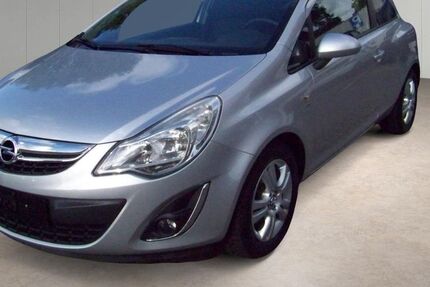 Opel Corsa 94.000 km 4.490 € Bremen 28779
