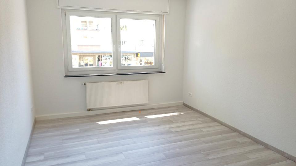 Etagenwohnung Karlsruhe Mühlburg - 3 Zimmer, 75 m&sup2;, 1.050&euro; | Angebot:26689028