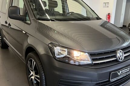 VW Caddy 327.100 km 8.990 &euro; Elsterwerda 04910