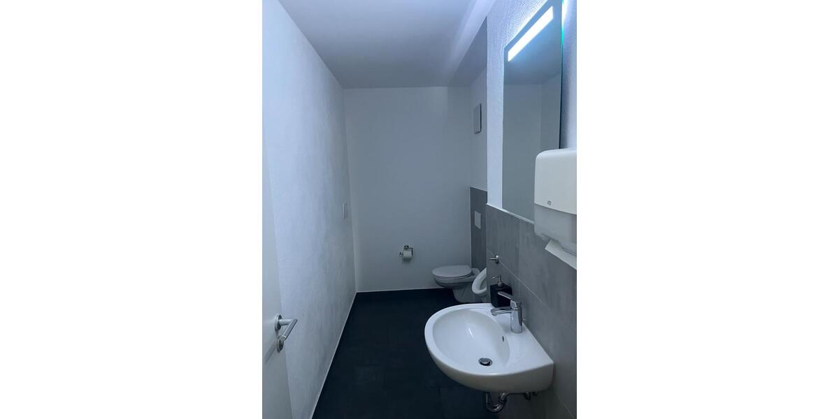 Gewerbeobjekt Berglen - 1.700&euro; | Angebot:26535382