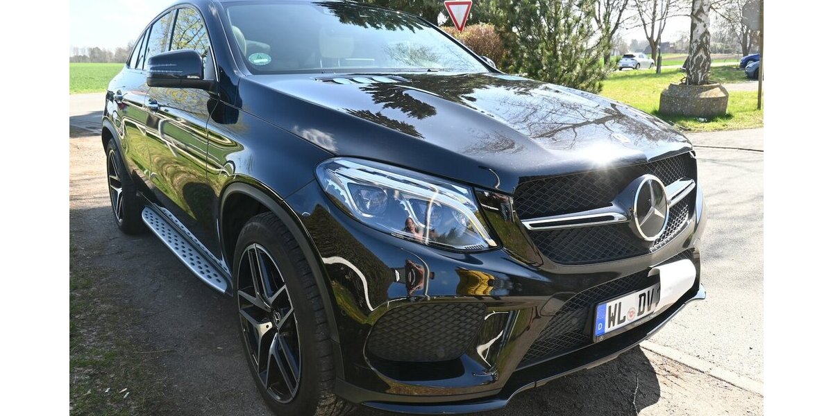Mercedes-Benz GLE 400 9G 4Matic AMG-Coupe Pano Leder Navi usw 67.000 km 49.900 &euro; Seevetal - Hittfeld 21218