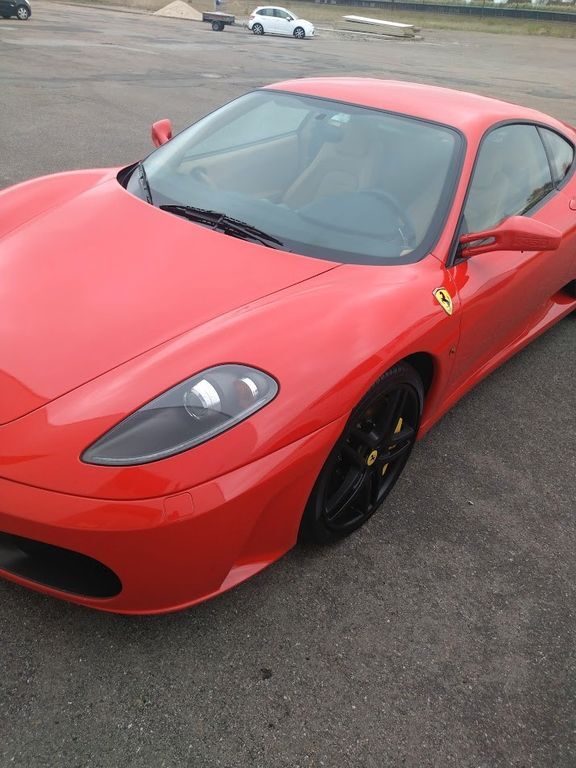 F430