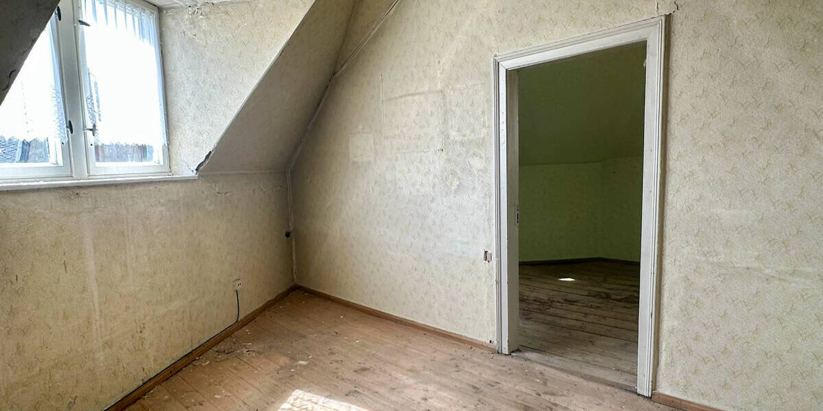 Mehrfamilienhaus, Wohnhaus Geyer - 1 Zimmer, 320 m&sup2;, 49.000&euro; | Angebot:26435575