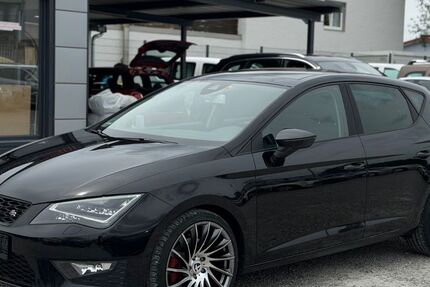 Seat Leon 176.477 km 10.990 &euro; Bad Dürrheim 78073