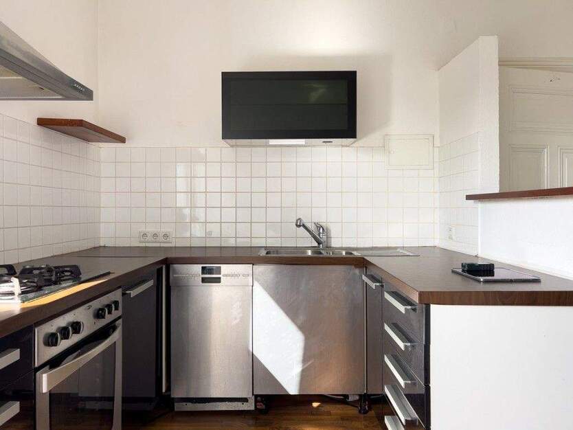 Mehrgenerationen-Familien-Haus in Bestlage 1 zimmer