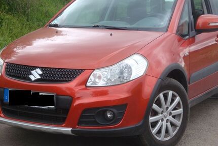 Suzuki SX4 330.252 km 2.750 &euro; Ilmenau 98694