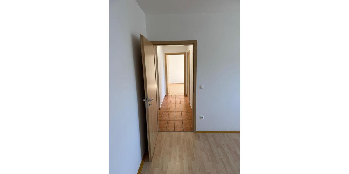 Etagenwohnung Nittenau - 4 Zimmer, 110 m&sup2;, 1.190&euro; | Angebot:26384512