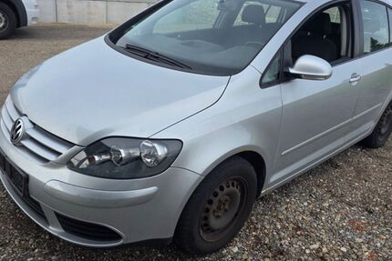 VW Golf 116.000 km 999 &euro; Ichenhausen 89335