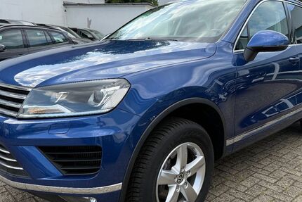 VW Touareg 267.400 km 17.490 € Cloppenburg 49661