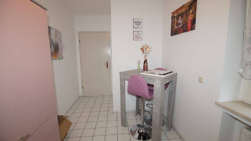 Etagenwohnung Straubing - 2 Zimmer, 73 m&sup2;, 700&euro; | Angebot:26881933