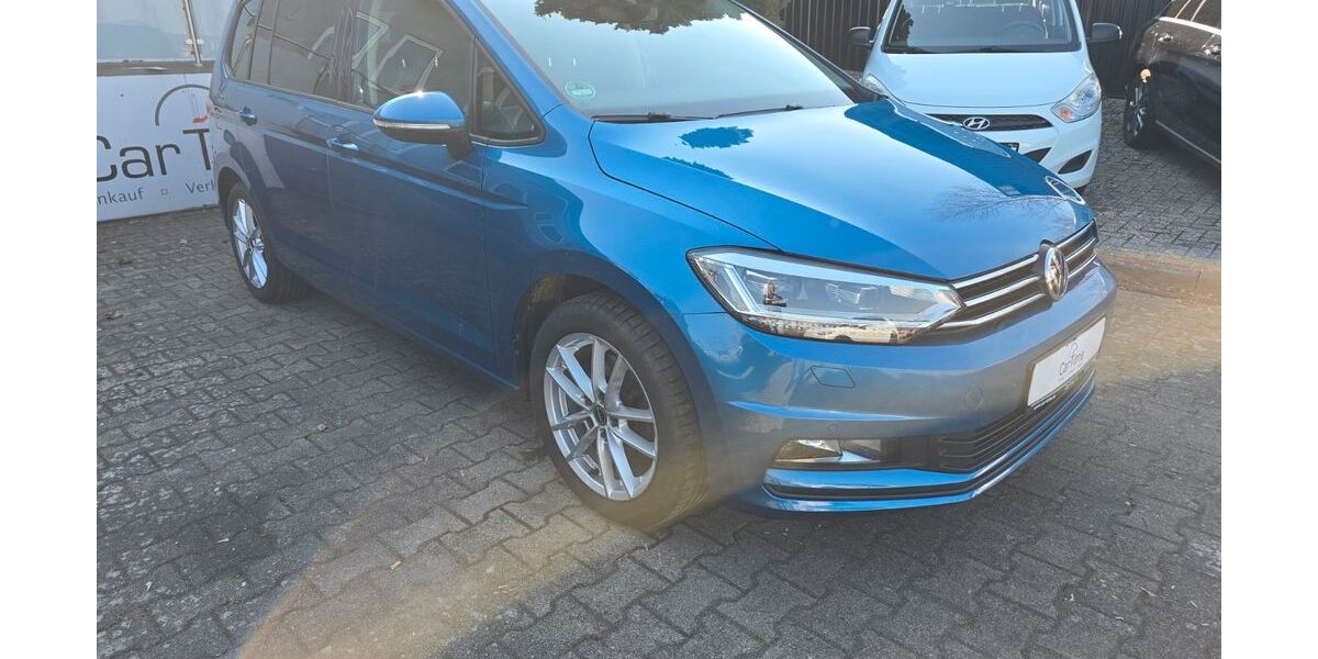 VW Touran 149.899 km 14.990 &euro; Neubrandenburg 17036