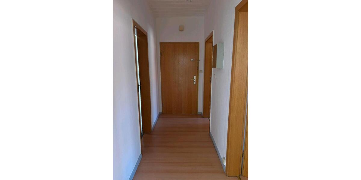 Etagenwohnung Tangerhütte - 3 Zimmer, 58 m&sup2;, 536&euro; | Angebot:26478482