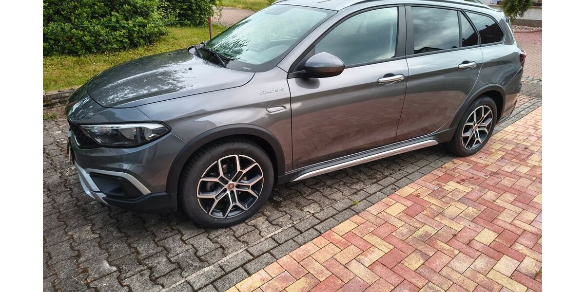 Fiat Tipo 11.900 km 18.999 &euro; Schmelz 66839