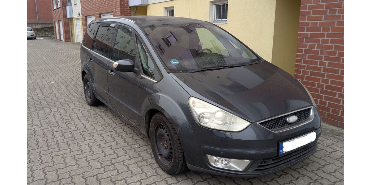 Ford Galaxy 326.700 km 2.500 &euro; Braunschweig 38118