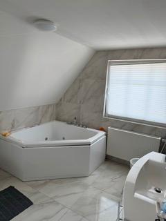 Einfamilienhaus Melsungen - 5 Zimmer, 145 m&sup2;, 320.000&euro; | Angebot:26760340