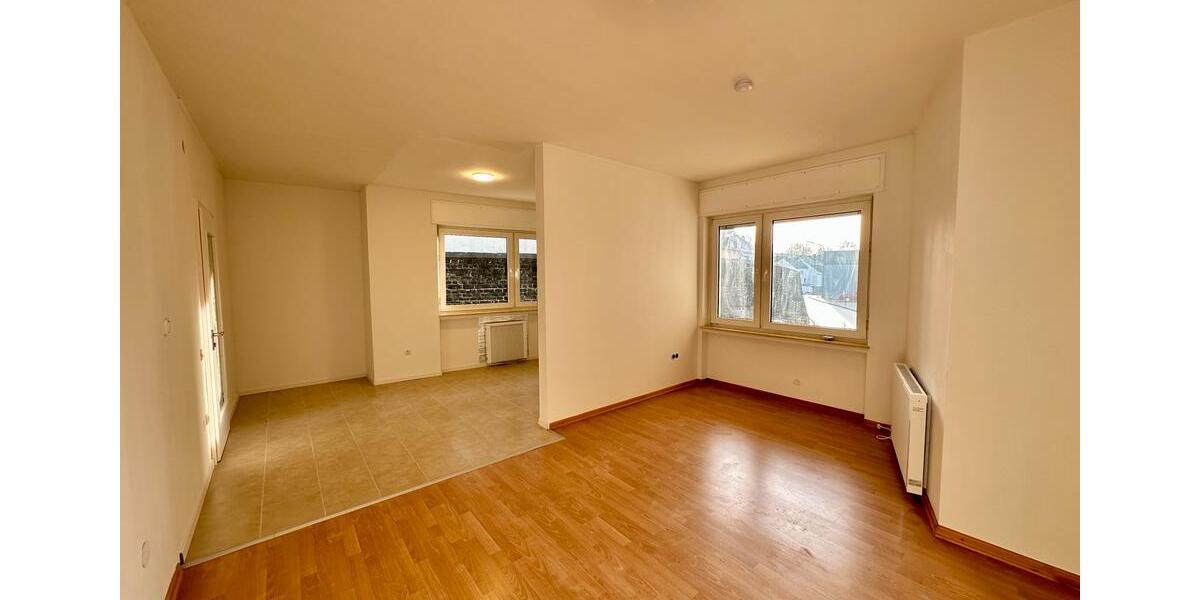 Einfamilienhaus I Balkon I Dachboden I Geräumig I Renoviert 6 zimmer