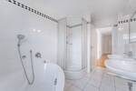 Hochwertige 4-Zimmer-Wohnung in TOP-Lage von Waldtrudering