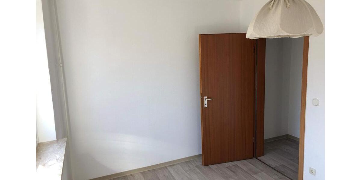 Etagenwohnung Büdelsdorf - 3 Zimmer, 72 m&sup2;, 139.000&euro; | Angebot:24991213