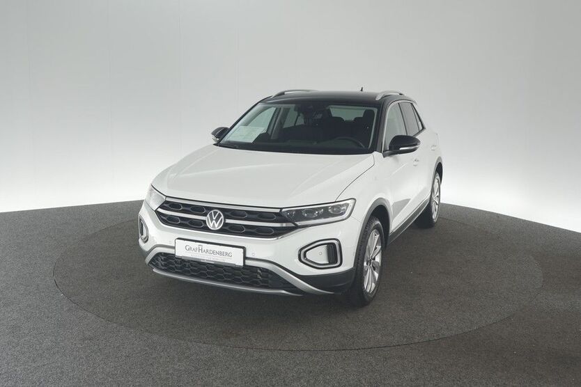 VW T-Roc 17.800 km 28.310 € Aach 78267