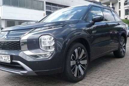 Mitsubishi Outlander 3.900 km 52.660 &euro; Remseck 71686