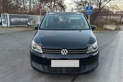 VW Touran 225.000 km 3.300 &euro; Nürnberg 90439