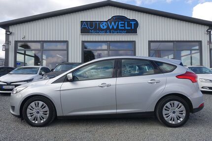 Ford Focus 54.081 km 11.990 € Beckdorf 21643