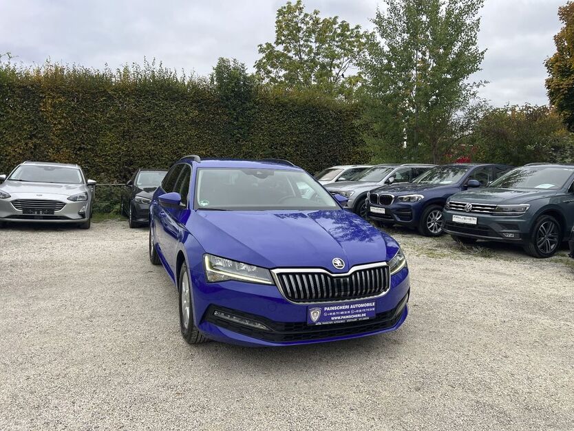 Skoda Superb 84.000 km 20.999 € Stuttgart 70567