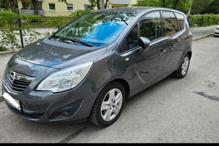 Opel Meriva 176.720 km 2.790 &euro; München 80686