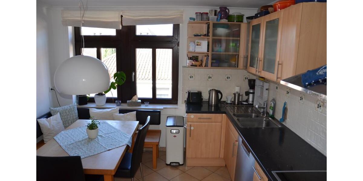 4-Zimmer Eigentumswohnung sowie 1-Zimmer Dachgeschosswohnung 5 zimmer