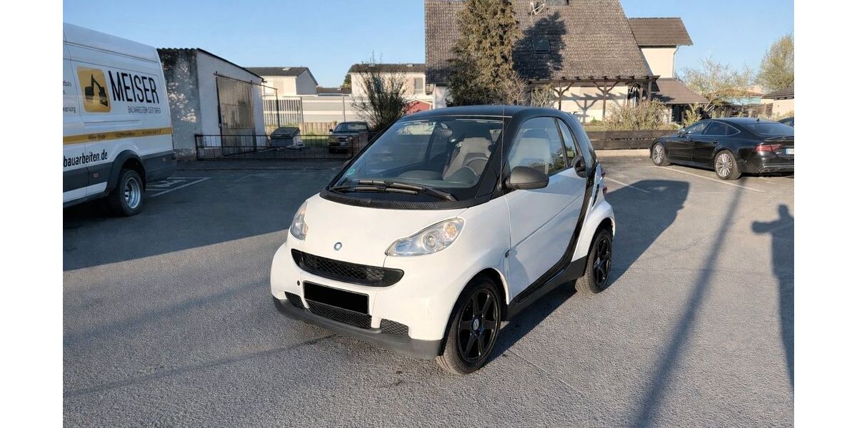 Smart ForTwo 92.301 km 3.699 &euro; Rüsselsheim 65428