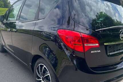 Opel Meriva 104.800 km 5.800 &euro; Bottrop 46238
