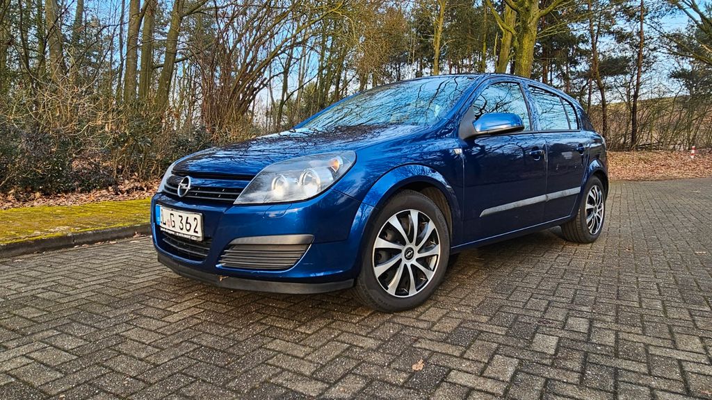 Opel Astra 212.000 km 1.699 &euro; Lingen 49808