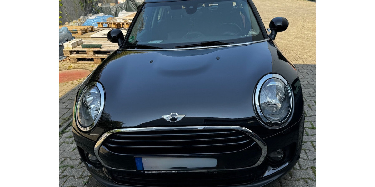 Mini Clubman 101.409 km 12.800 &euro; Köln 50667