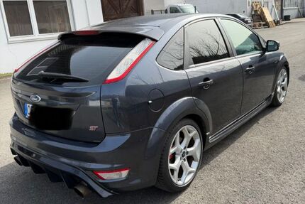 Ford Focus 231.950 km 5.950 &euro; Lennestadt 57368