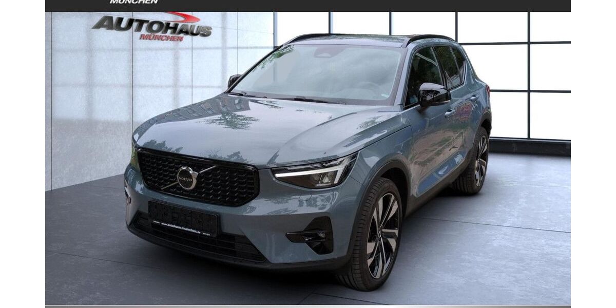 Volvo XC40 34.600 km 31.990 &euro; München 81825