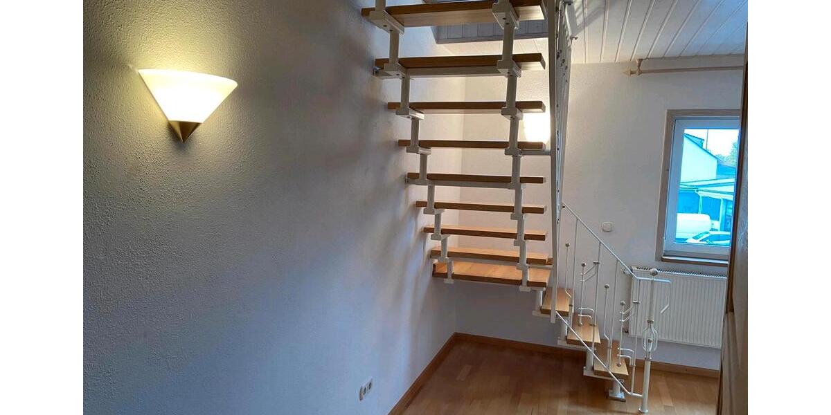 Obergeschoß Wohnung mit Dachgeschoss 110 m² in Nördlingen 3 zimmer